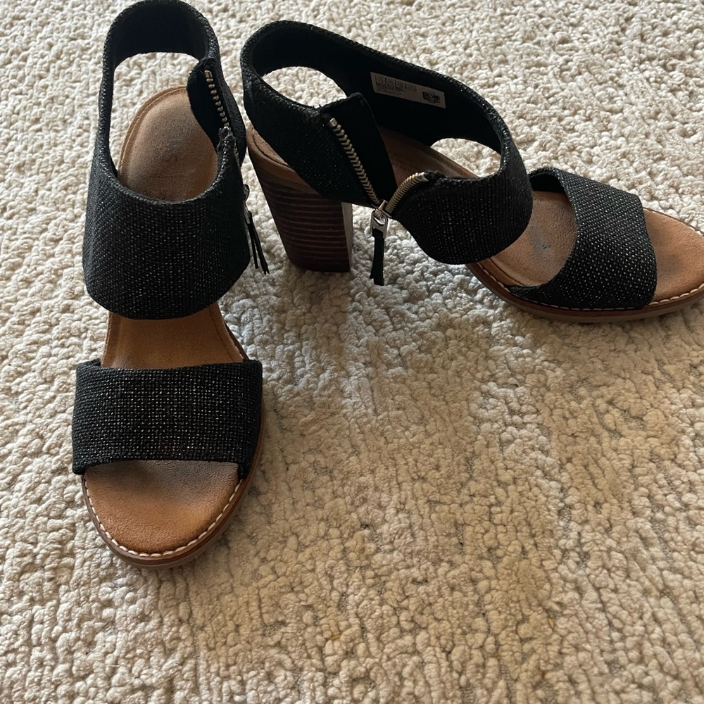 Toms Majorca Black Women's Sandals, Size 7.5